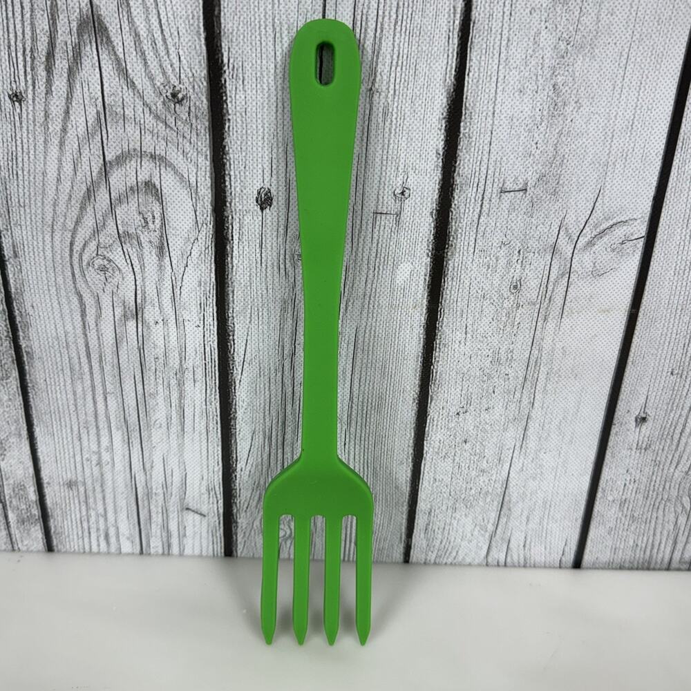 Elizabeth Karmel 10” Green Silicone Blending Fork